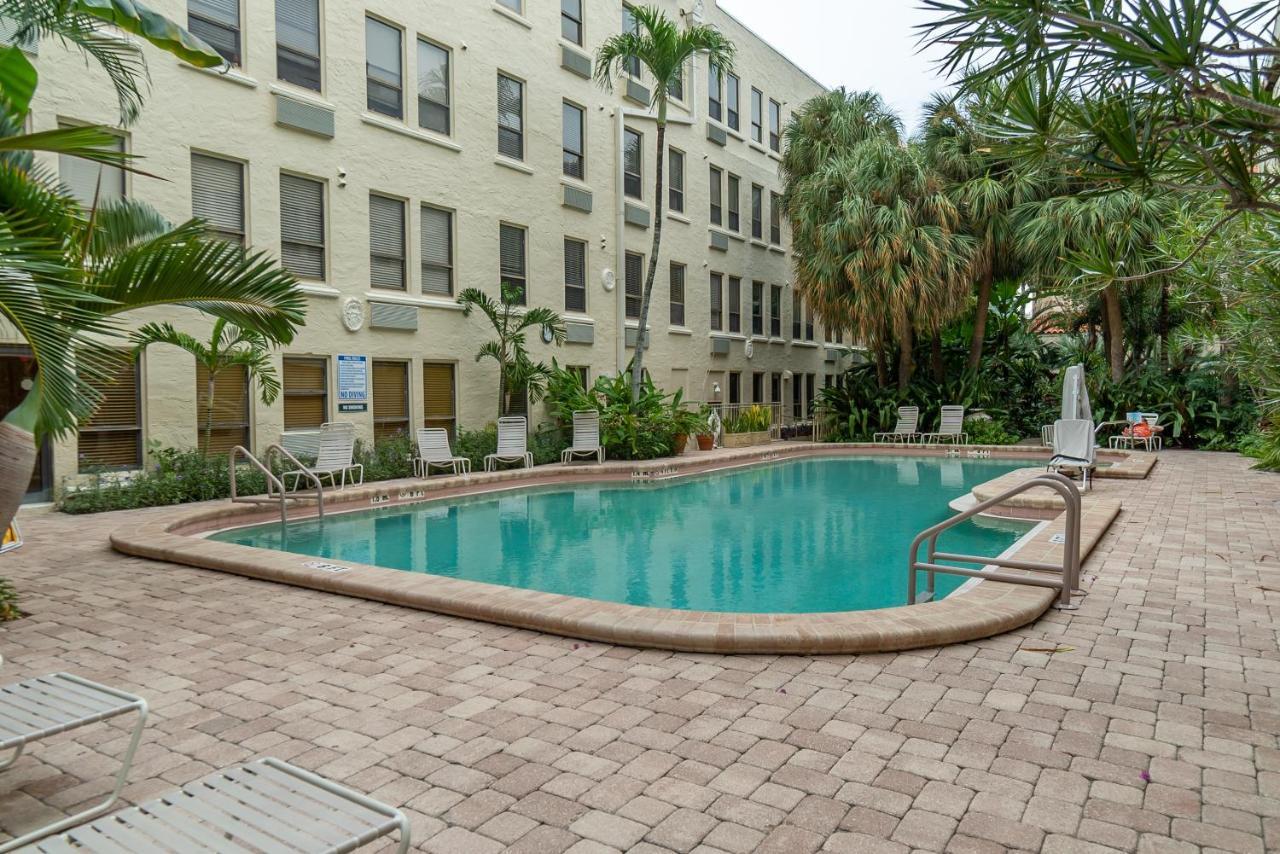 Palm Beach Island Condominiums 외부 사진